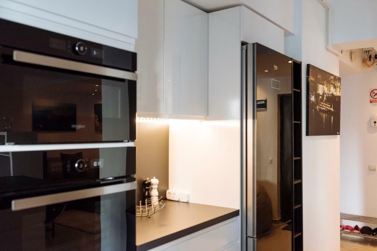דירות בוקרשט Luxury Flat 8 Near Metro מראה חיצוני תמונה