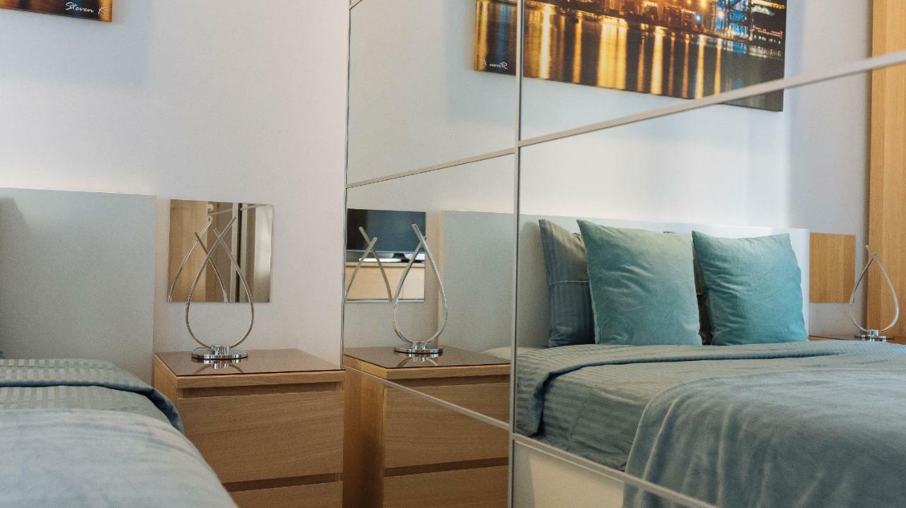 דירות בוקרשט Luxury Flat 8 Near Metro מראה חיצוני תמונה